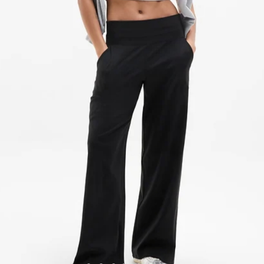 NWOT Athleta Venice High Rise Wide Leg Pants Black